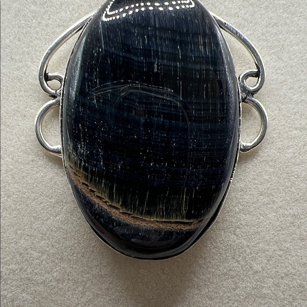 Blue Tigers Eye necklace. - Picture 1 of 5
